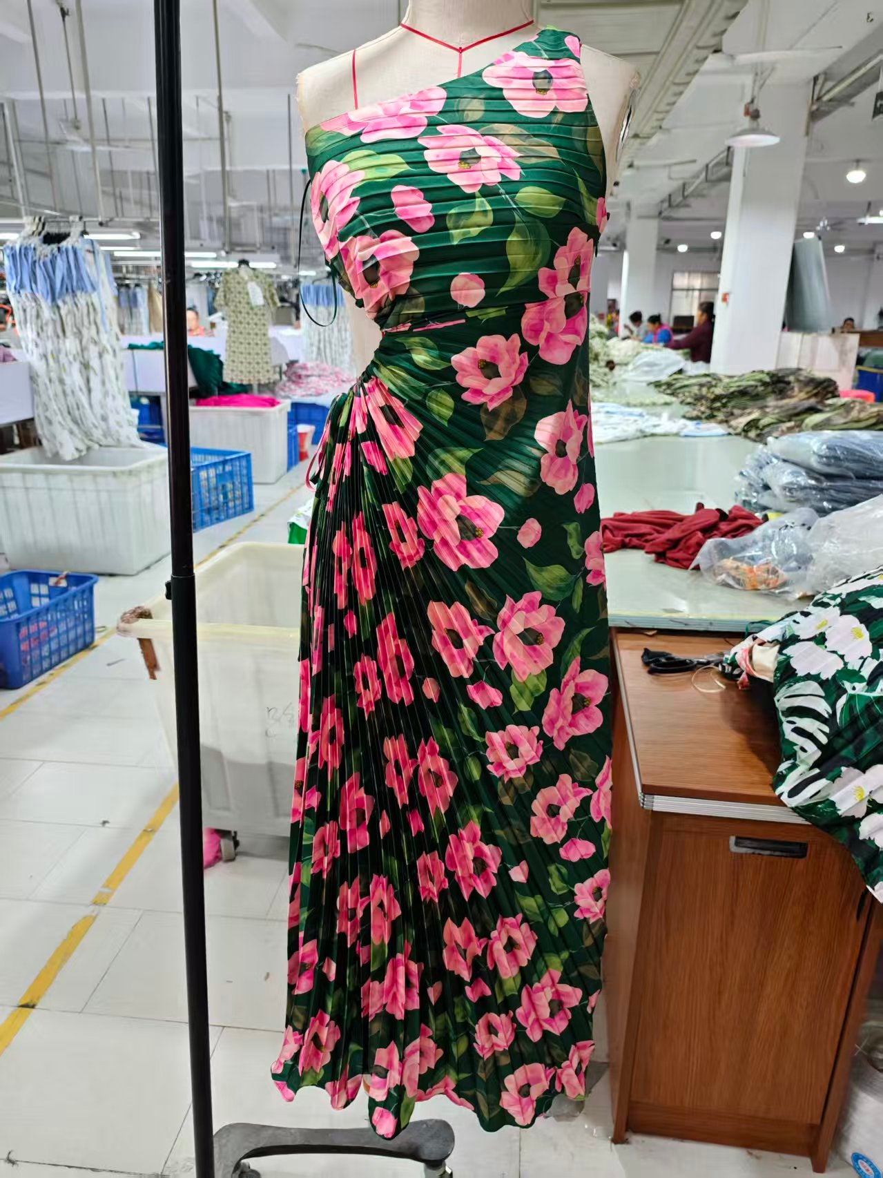 DS1001-Green Camellia