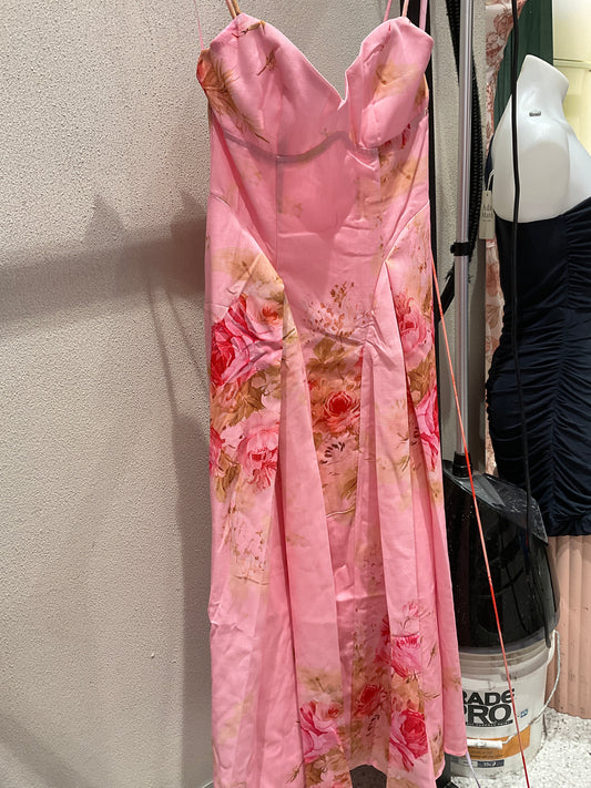 64704D15-Pink