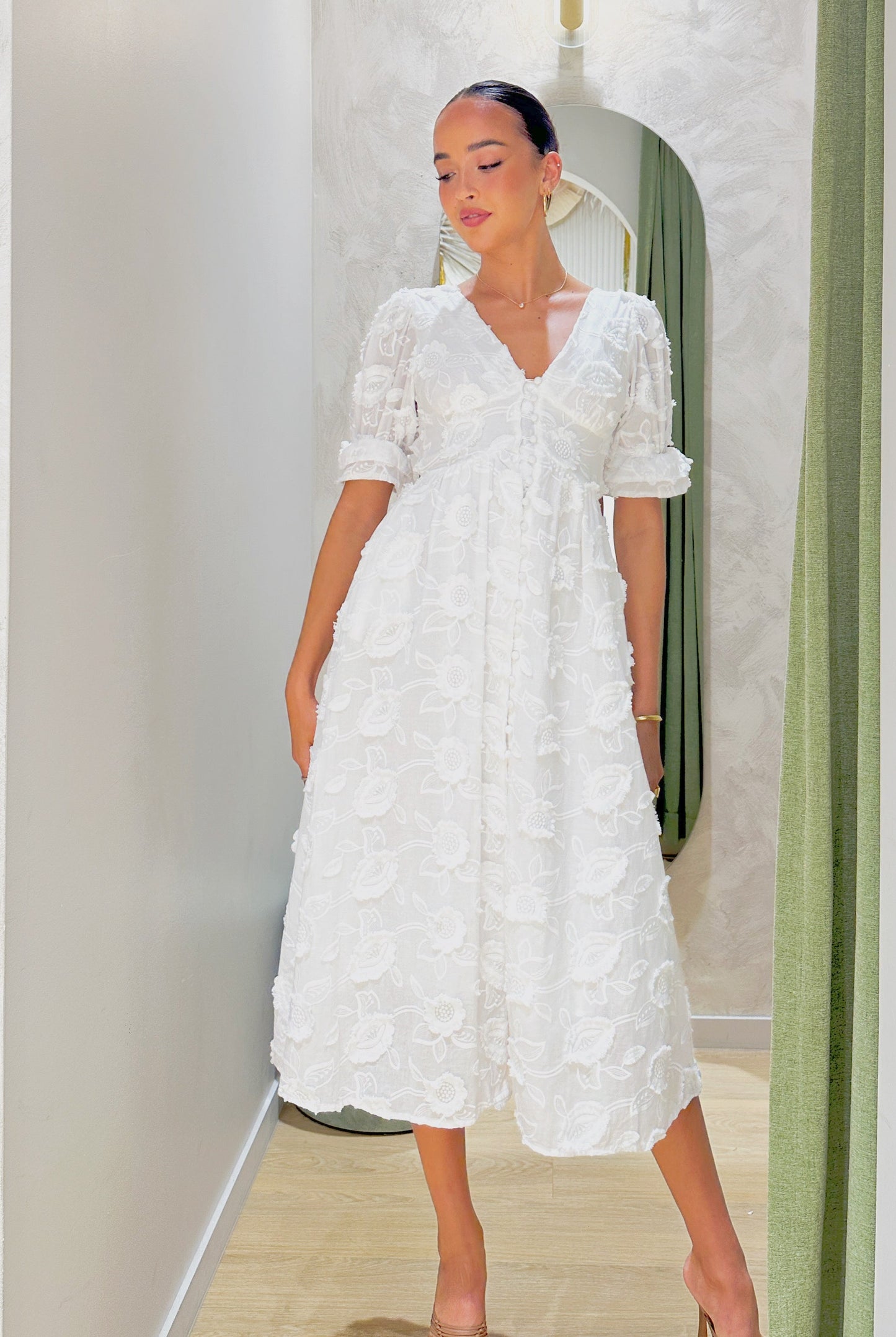 Larissa Midi Dress -White