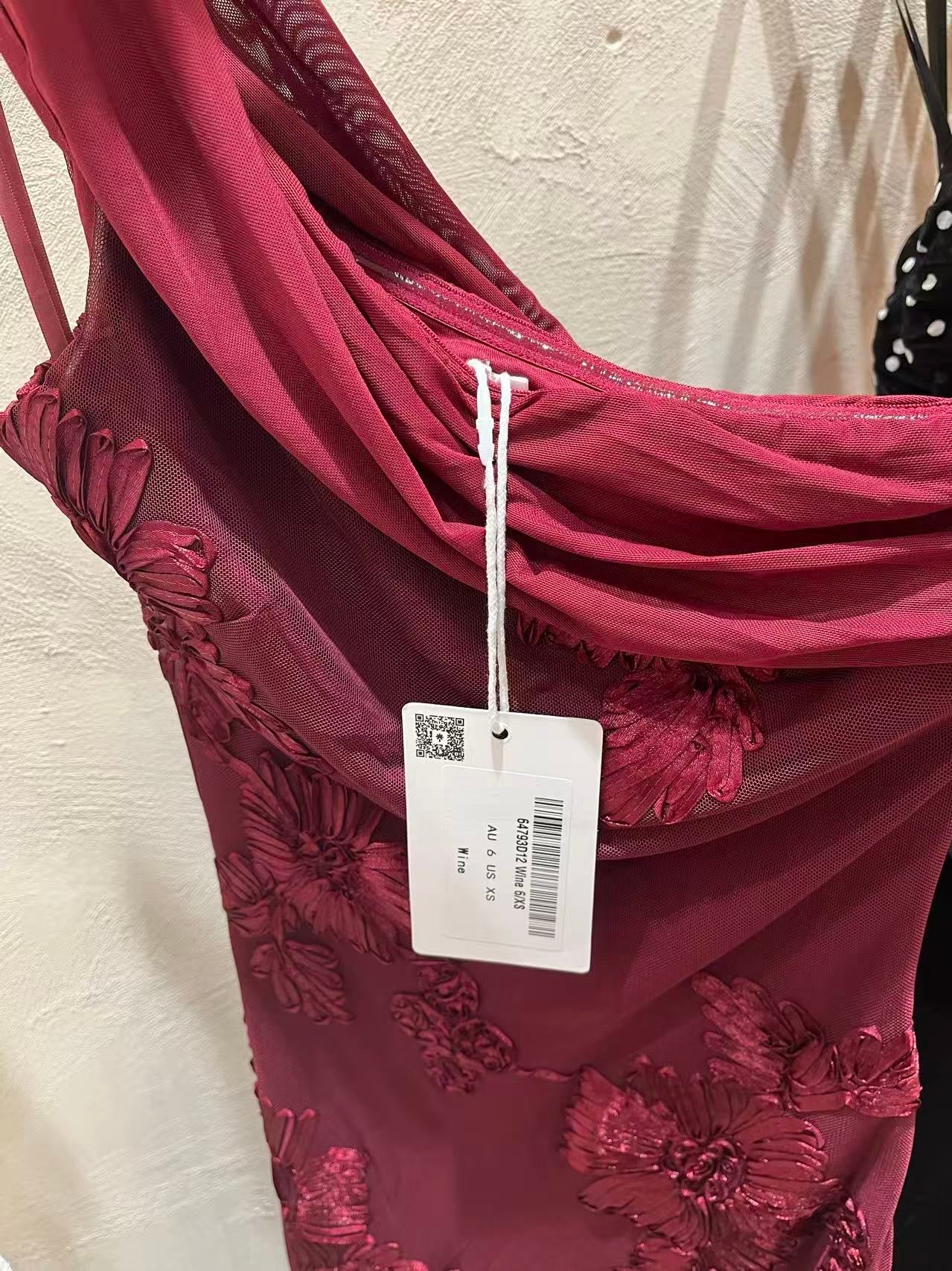 64793D12-Wine