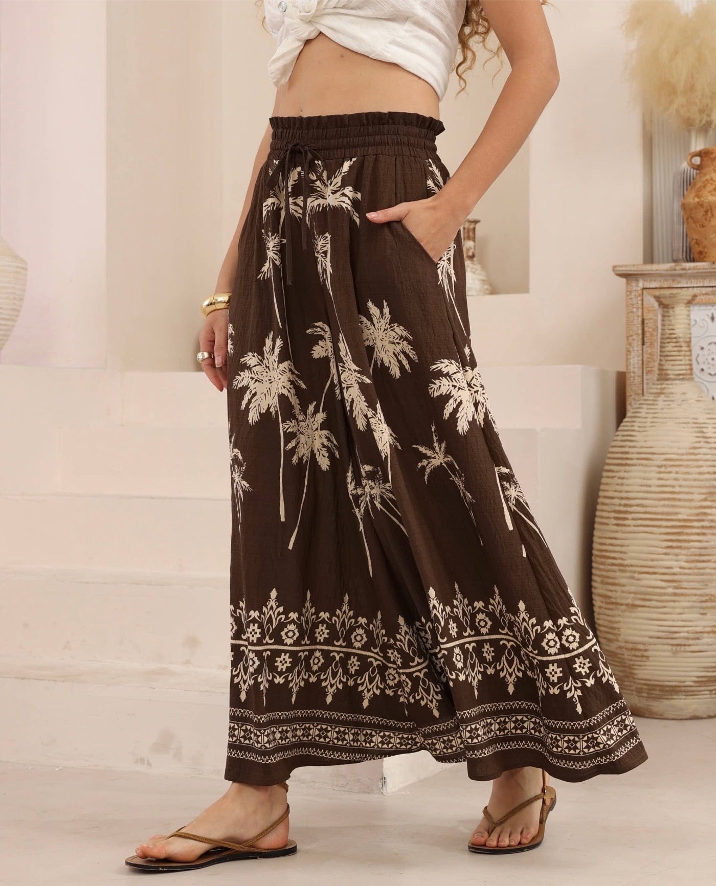 2032240-124-Brown