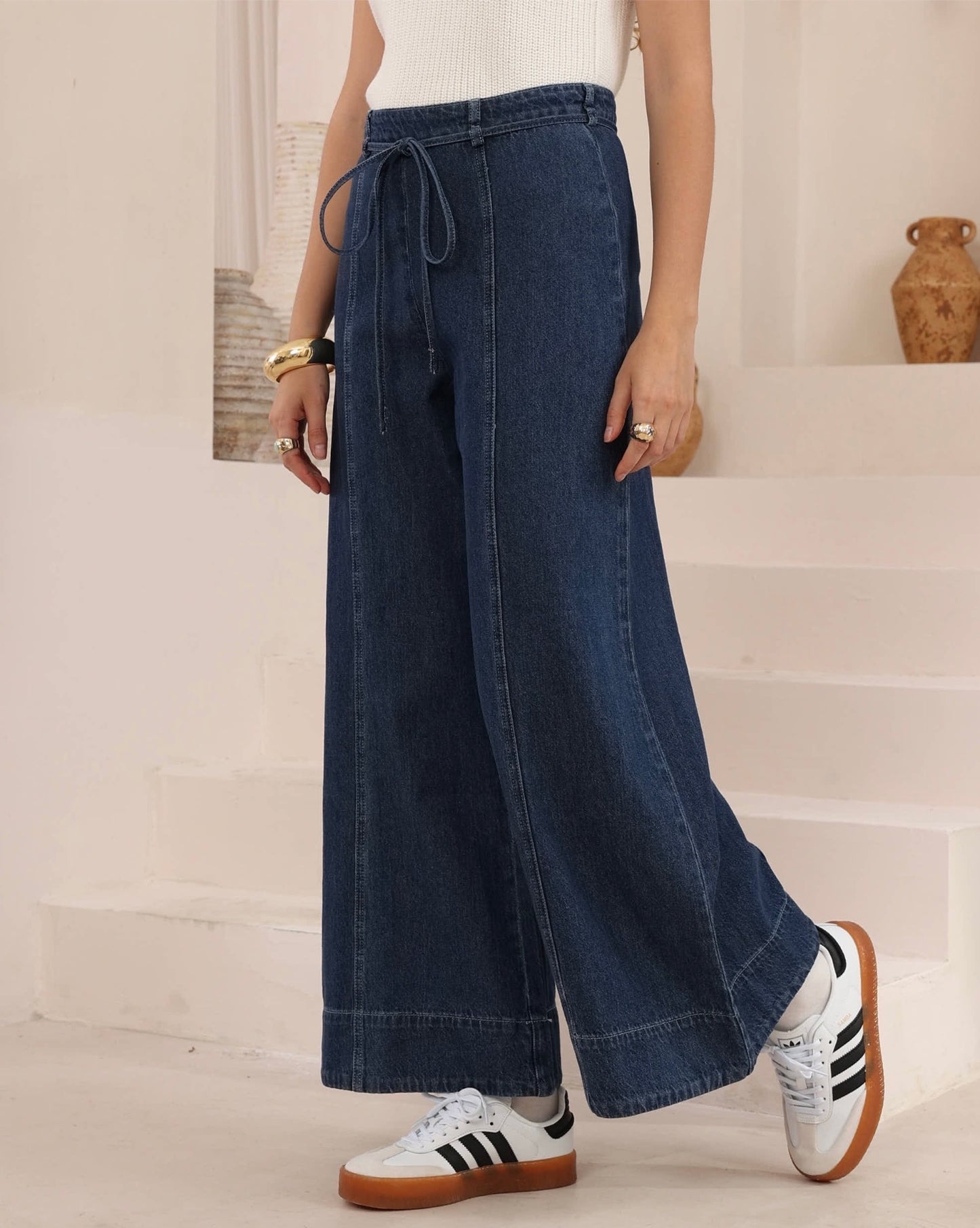 2032890-Denim