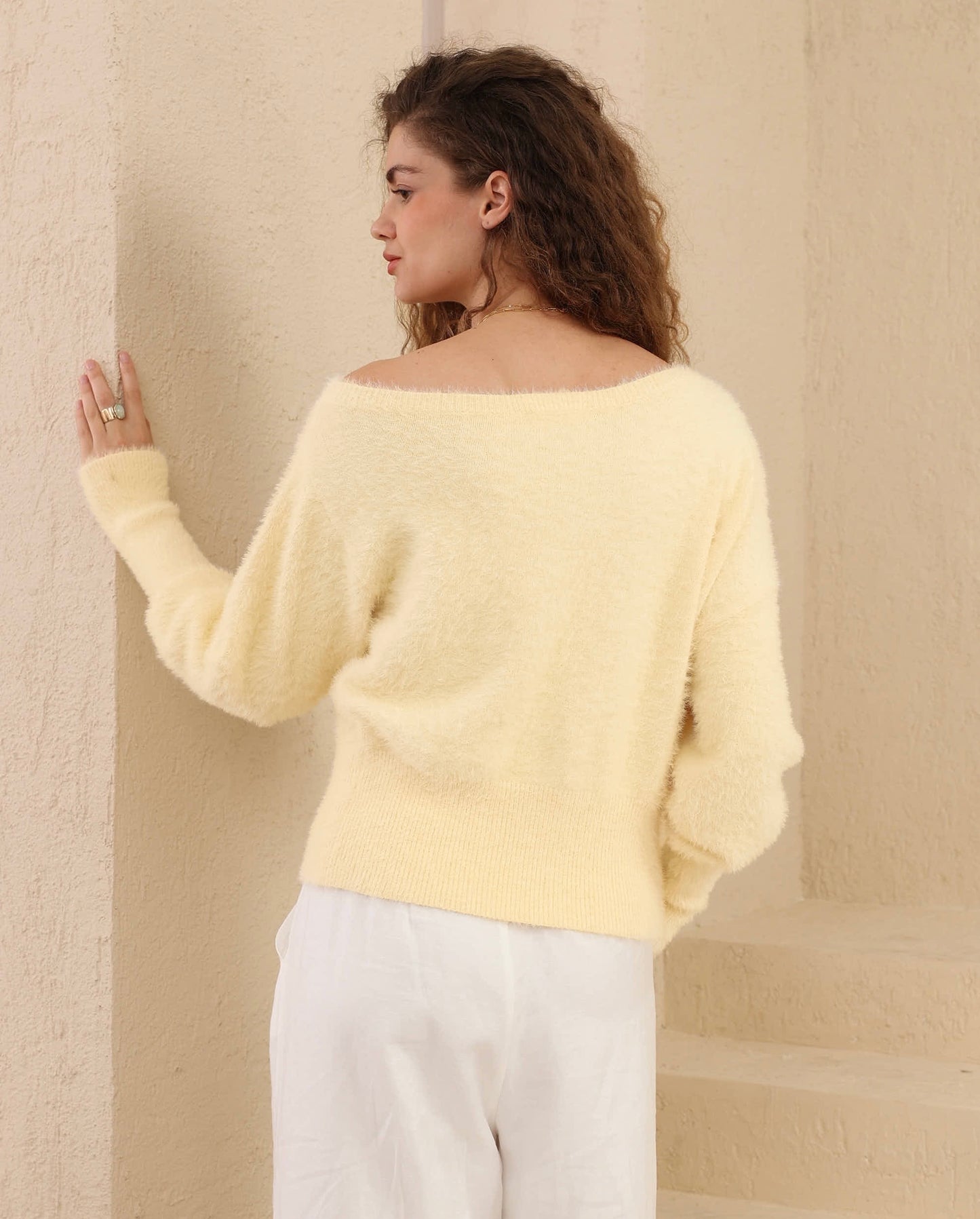 2053256-Yellow