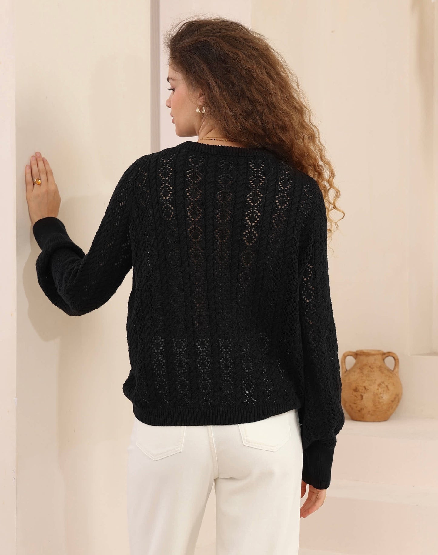 2053243-Black
