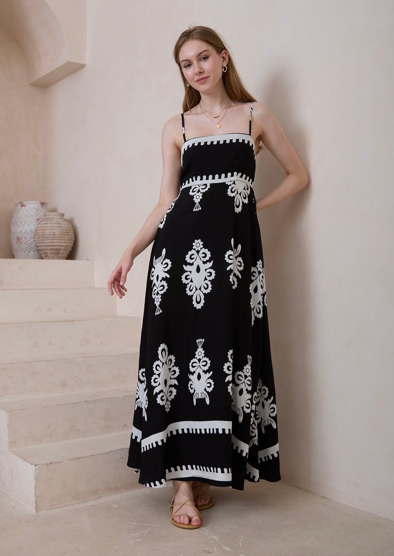 Nalla Maxi Dress-Black