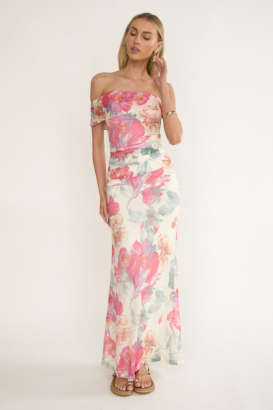 64793D10-Pink