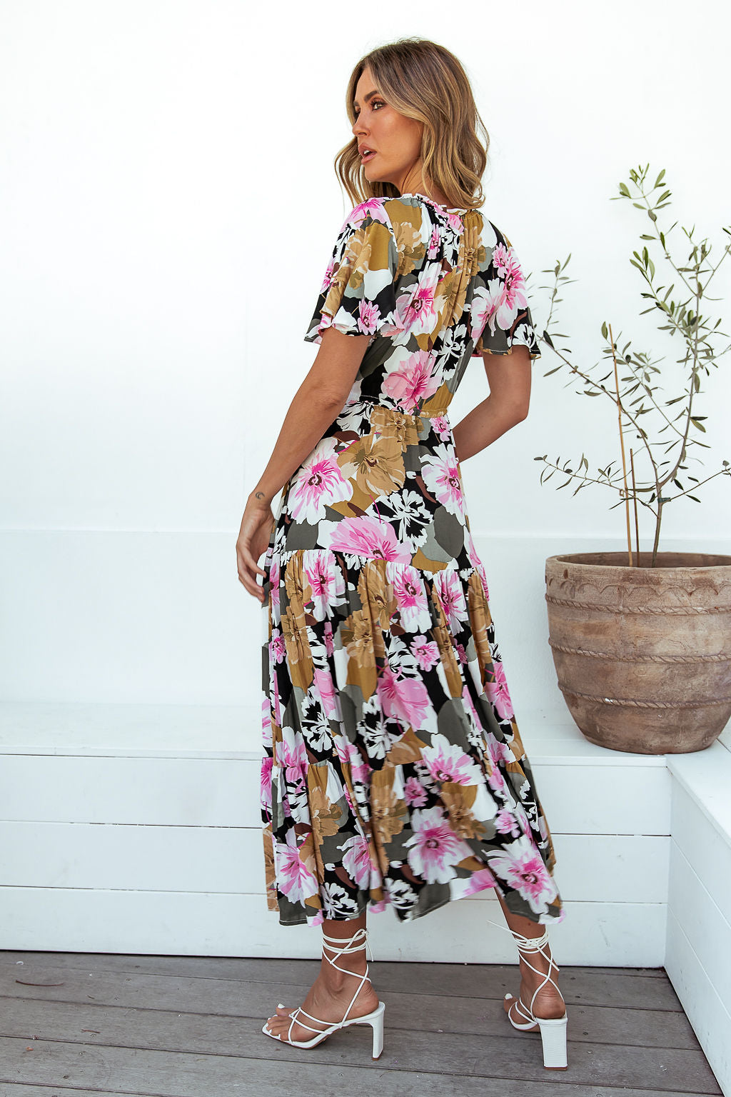 Bessie Maxi Dress - Black Floral